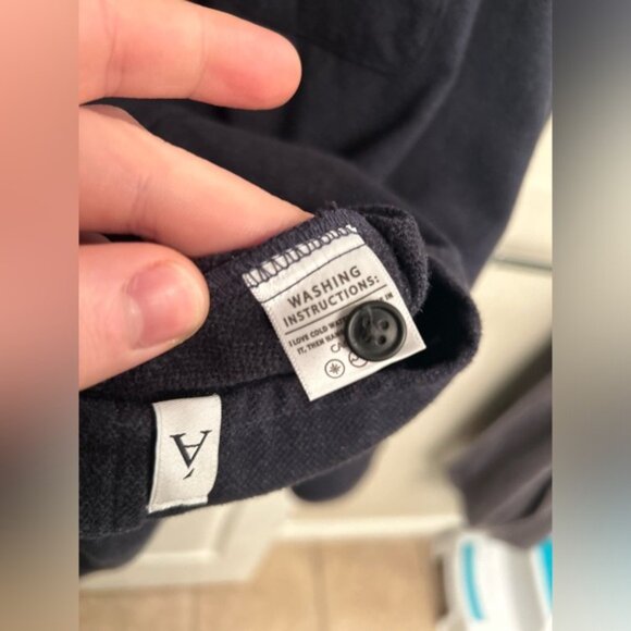 Anian Dark Recycled Cotton Button Up Shirt Canadian Brand - Picture 3 of 4